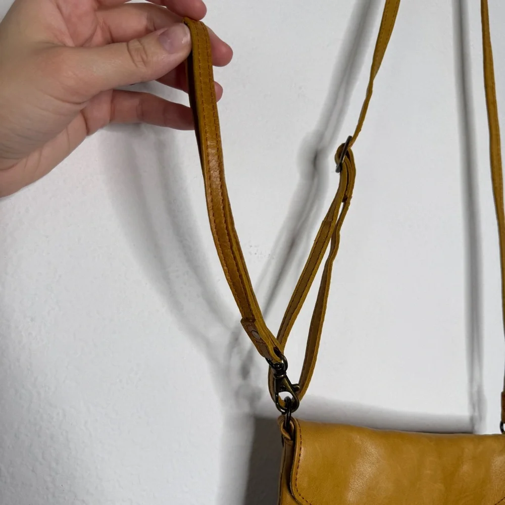 Gusti Leder Studio Yellow Leather Crossbody Bag Distressed Magnetic Closure